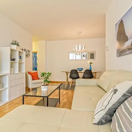 Apartamento&piscina Cerca De Barcelona Ripollet